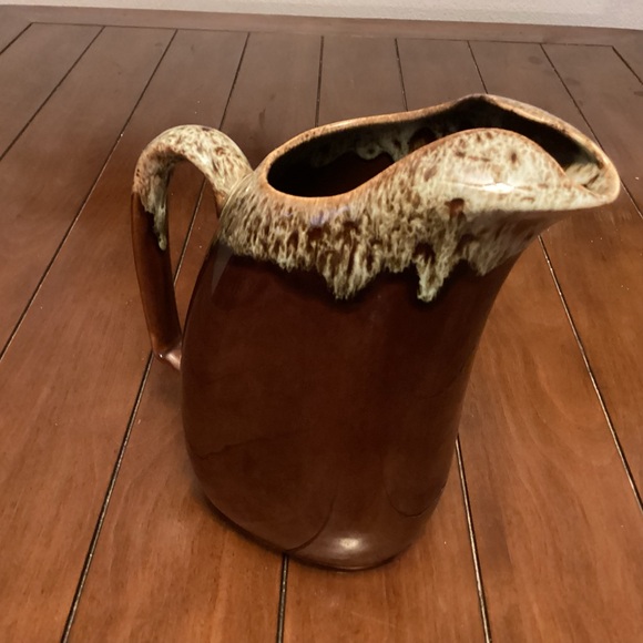 Large brown drip glaze pitcher9” high - Picture 9 of 9